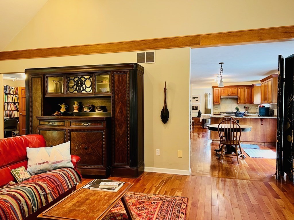 241 Old Farm Road Amherst, MA 01002 - Photo 15 of 39 Gallery Image 15