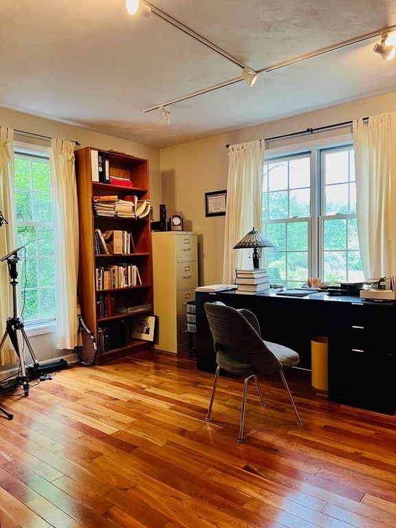 241 Old Farm Road Amherst, MA 01002 - Photo 19 of 39 Gallery Image 19