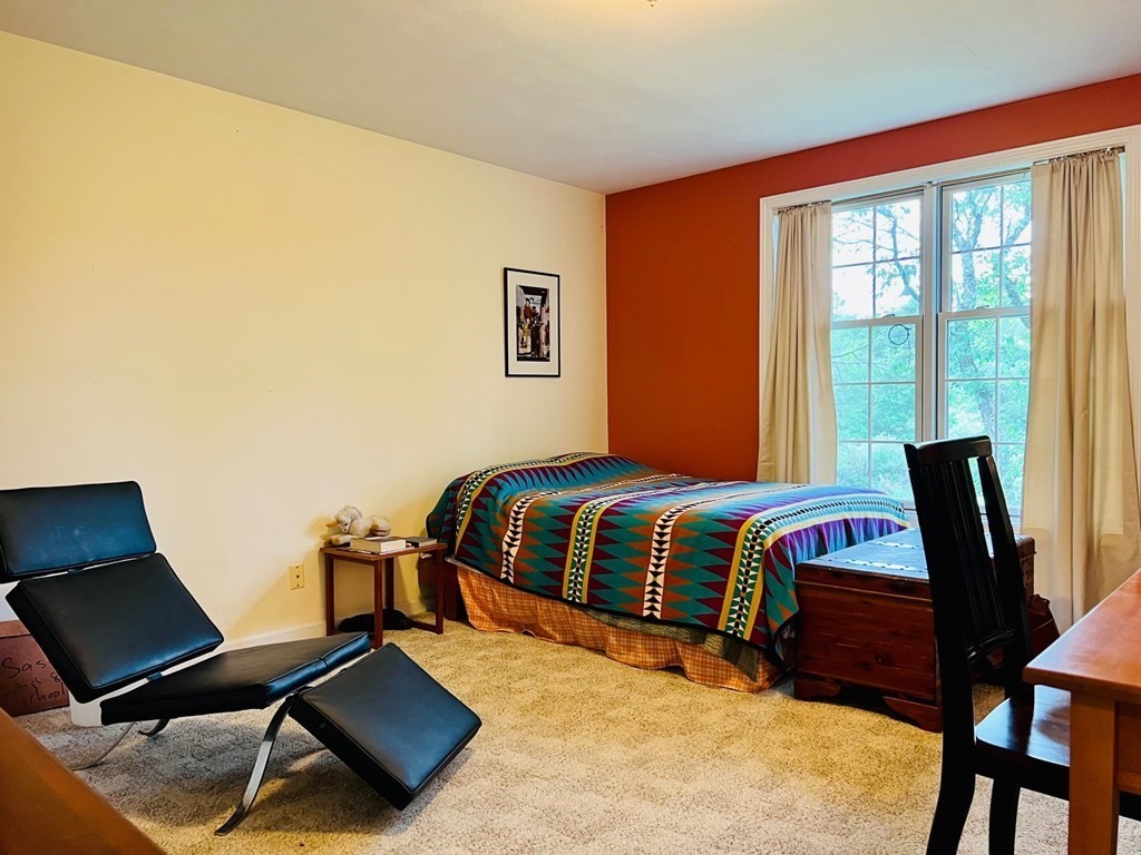 241 Old Farm Road Amherst, MA 01002 - Photo 27 of 39 Gallery Image 27
