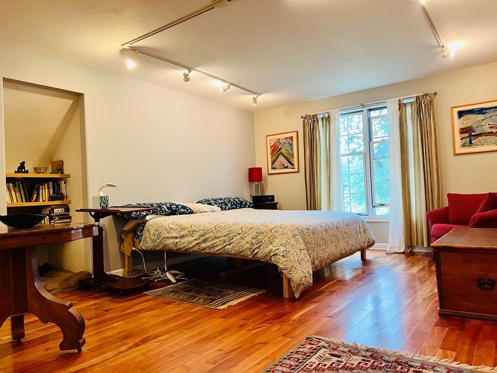 241 Old Farm Road Amherst, MA 01002 - Photo 31 of 39 Gallery Image 31