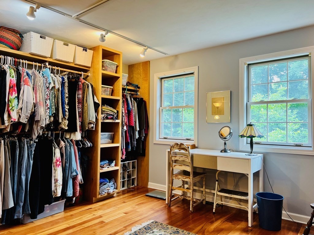 241 Old Farm Road Amherst, MA 01002 - Photo 36 of 39 Gallery Image 36