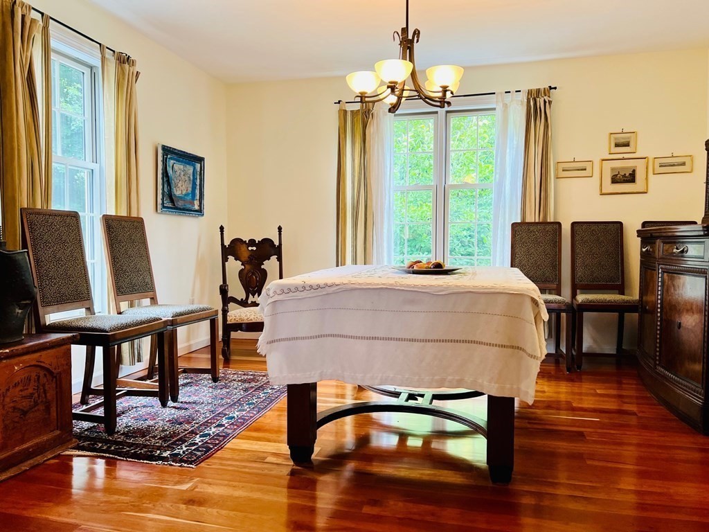 241 Old Farm Road Amherst, MA 01002 - Photo 6 of 39 Gallery Image 6