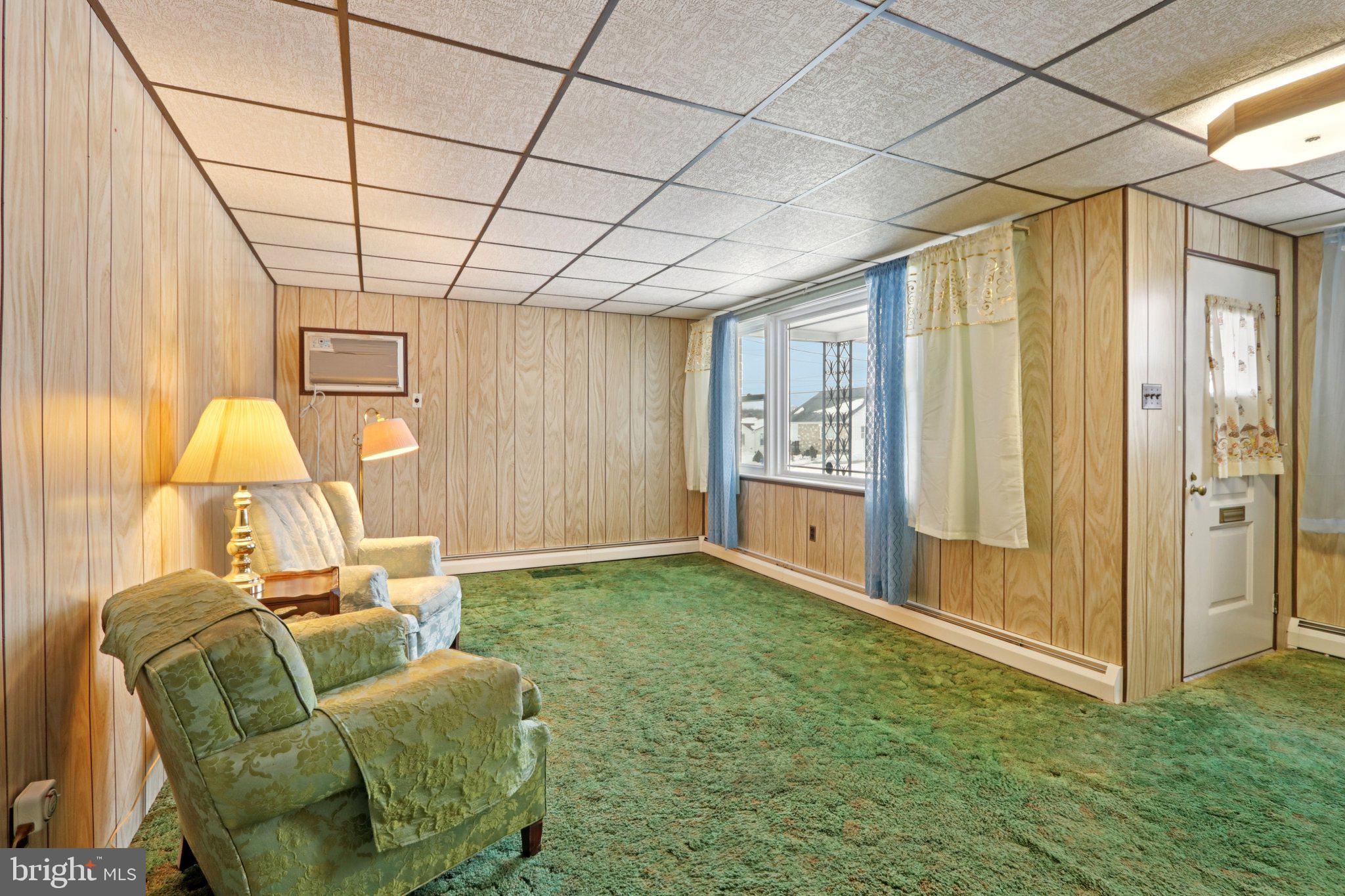 9608 Dungan Road Philadelphia, PA 19115 - Photo 4 of 26