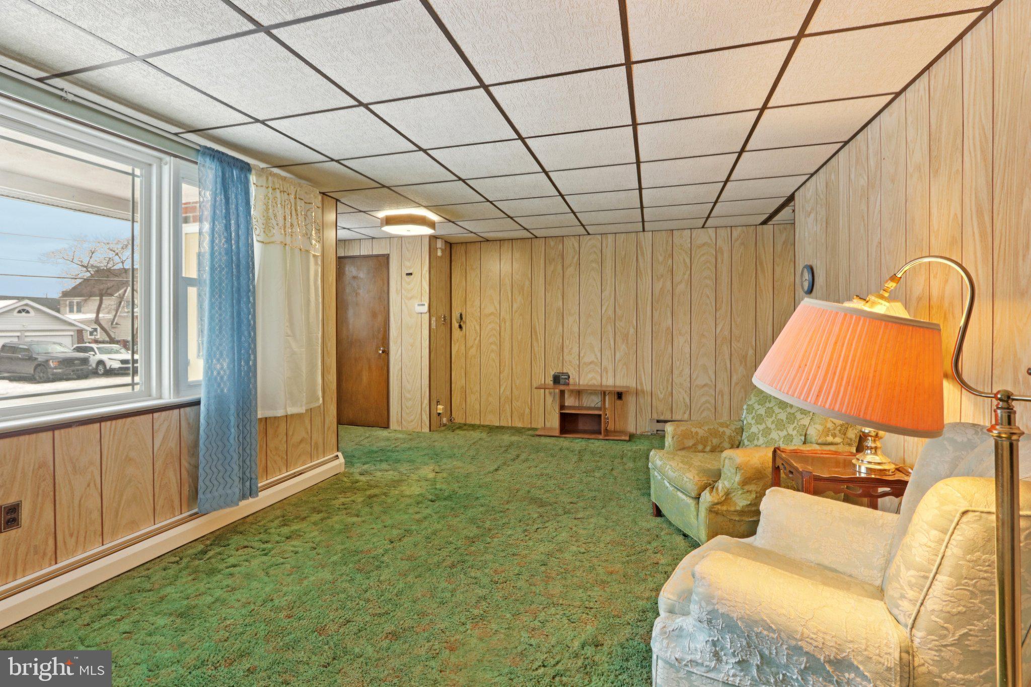 9608 Dungan Road Philadelphia, PA 19115 - Photo 6 of 26