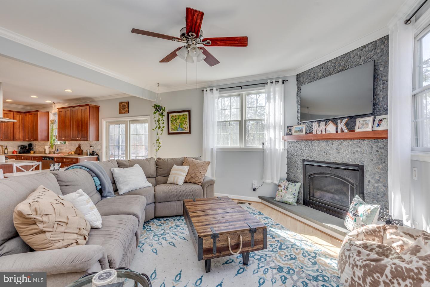 2100 South Firelane Road Southampton, NJ 08088 - Photo 40 of 75 Family room - lighted ceiling fan
