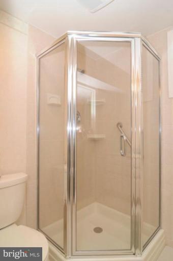 13200 Bregman Road Silver Spring, MD 20904 - Photo 21 of 28 Bath #3