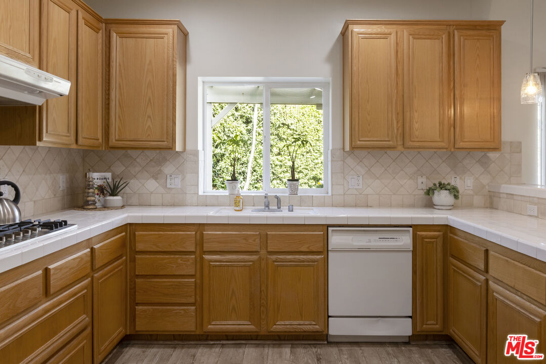 1505 Briarcroft Road Claremont, CA 91711 - Photo 16 of 41