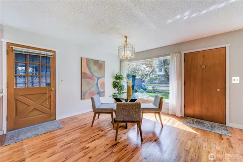 $1,399,950 | 610 27th Avenue East, Seattle, WA 98112