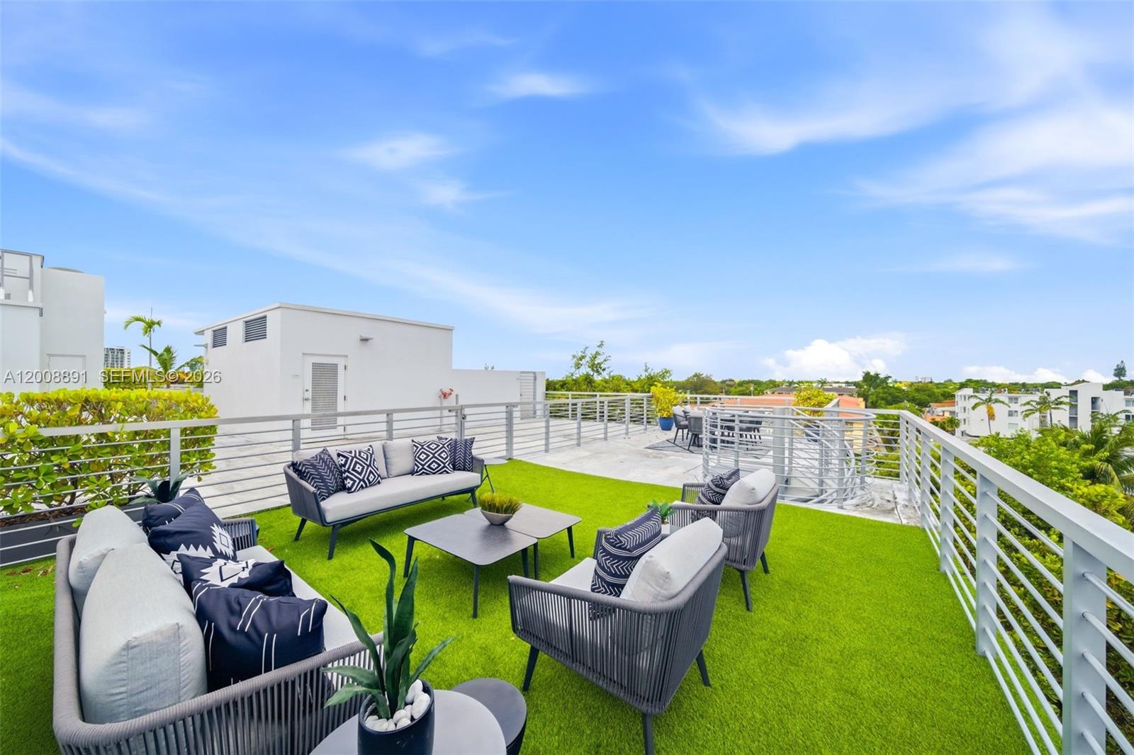 545 Southwest 11th Street, Unit 308 Miami, FL 33129 - Photo 15 of 49