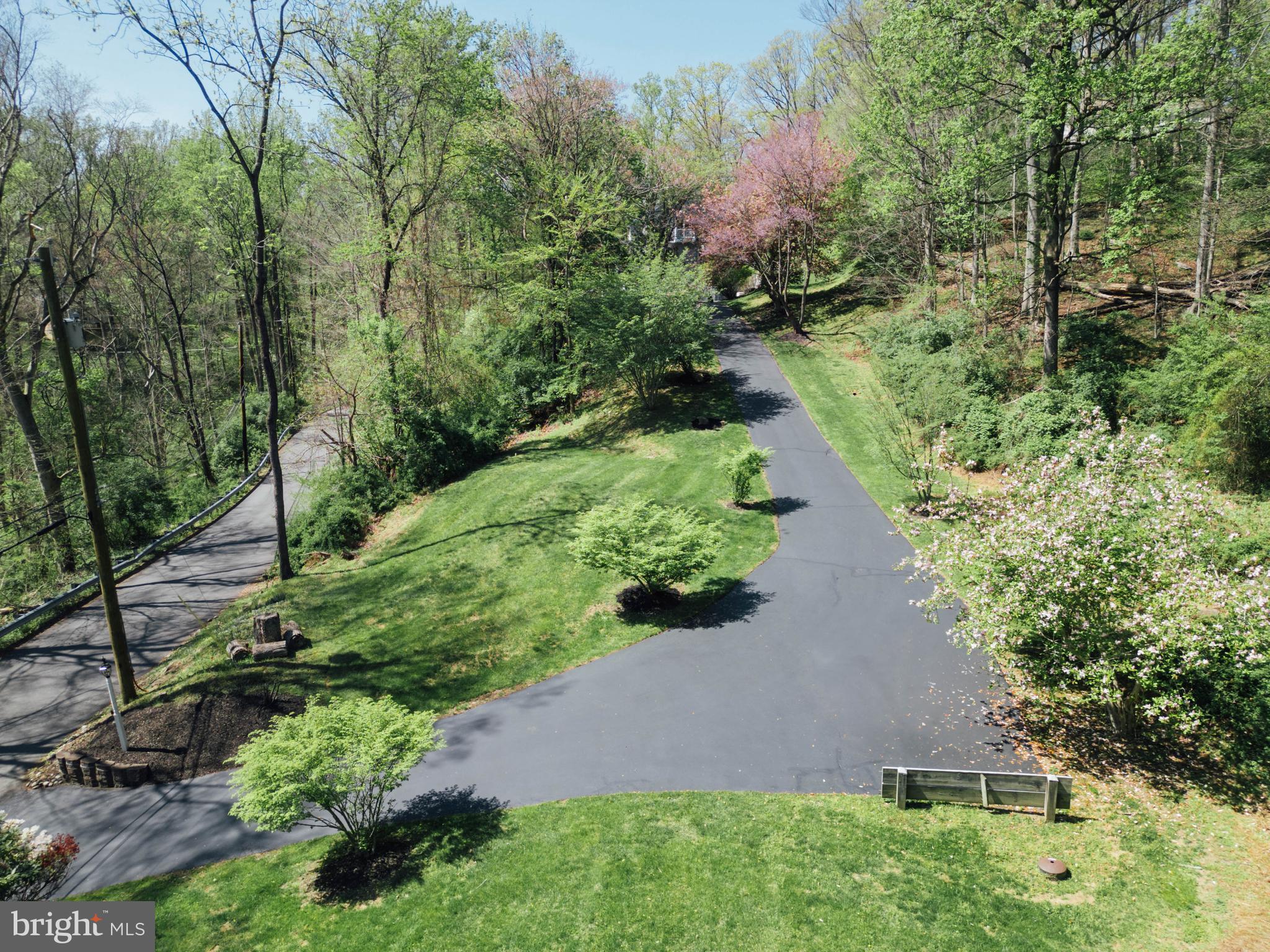 7 Slitting Mill Road Glen Mills, PA 19342 - Photo 55 of 59 Driveway