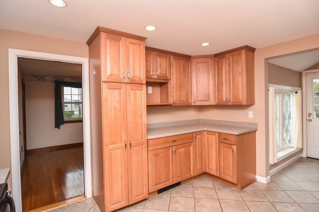 4 Orleans Road Norwood, MA 02062 - Photo 13 of 27 Gallery Image 13