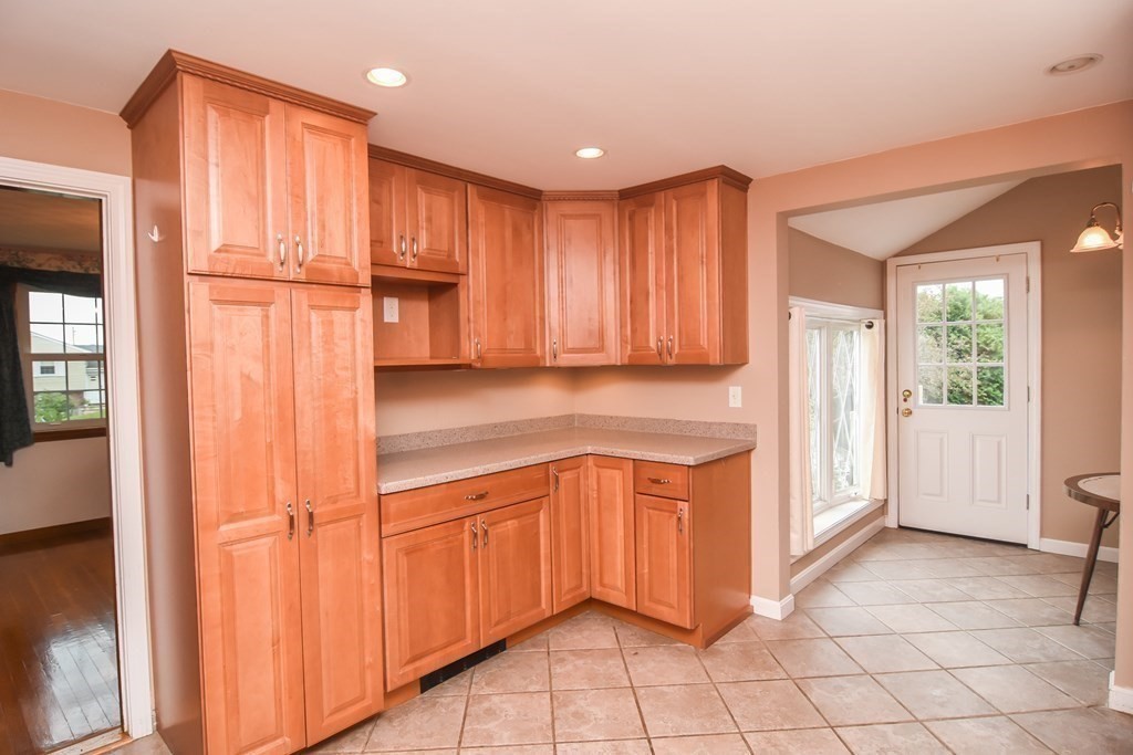 4 Orleans Road Norwood, MA 02062 - Photo 14 of 27 Gallery Image 14