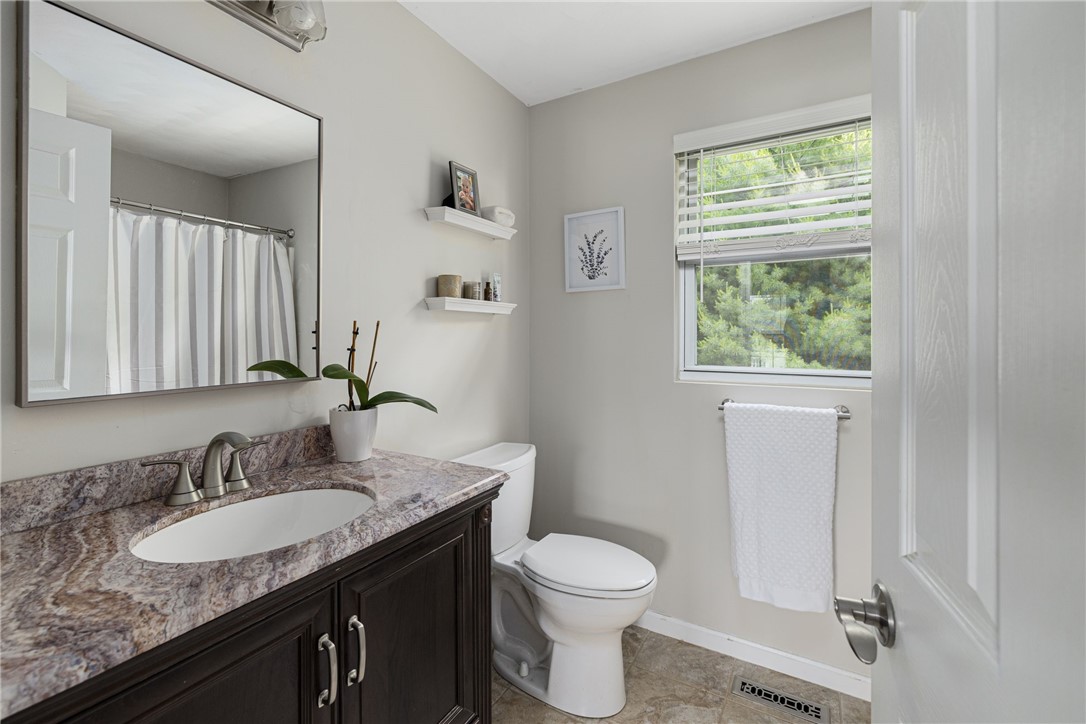 24 Cobblestone Terrace Coventry, RI 02816 - Photo 28 of 42