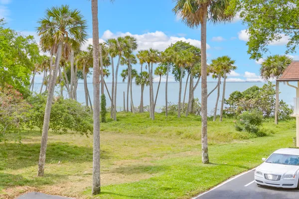 $2,200 | 261 Cape Shores Circle, Unit 18F, Cape Canaveral, FL 32920