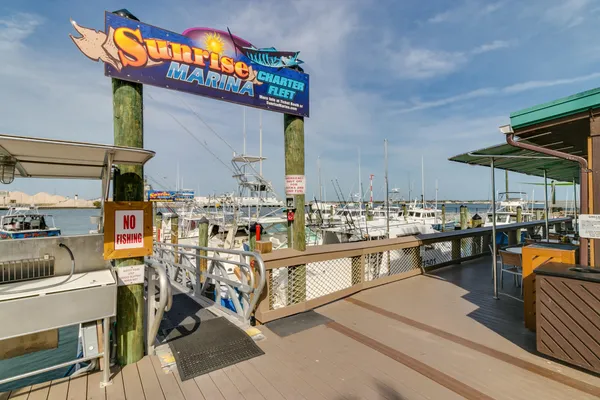 $2,200 | 261 Cape Shores Circle, Unit 18F, Cape Canaveral, FL 32920