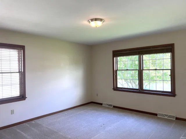 $318,900 | 1208 Westbrooke Court, Goshen, IN 46528