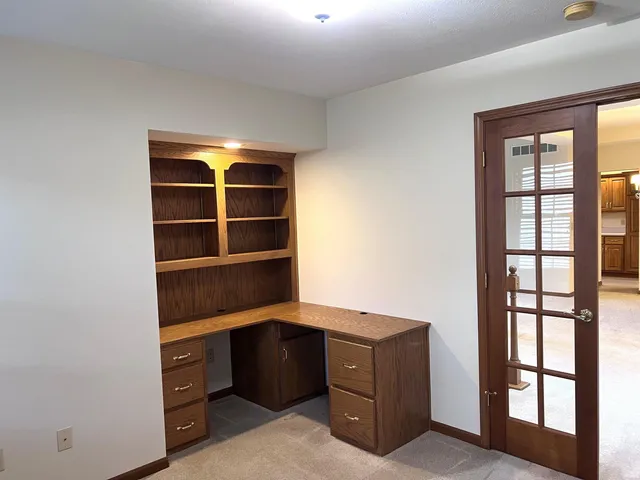 $318,900 | 1208 Westbrooke Court, Goshen, IN 46528