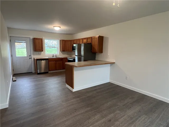 $144,900 | 120 Cottage Street, Unit A, Auburn, NY 13021