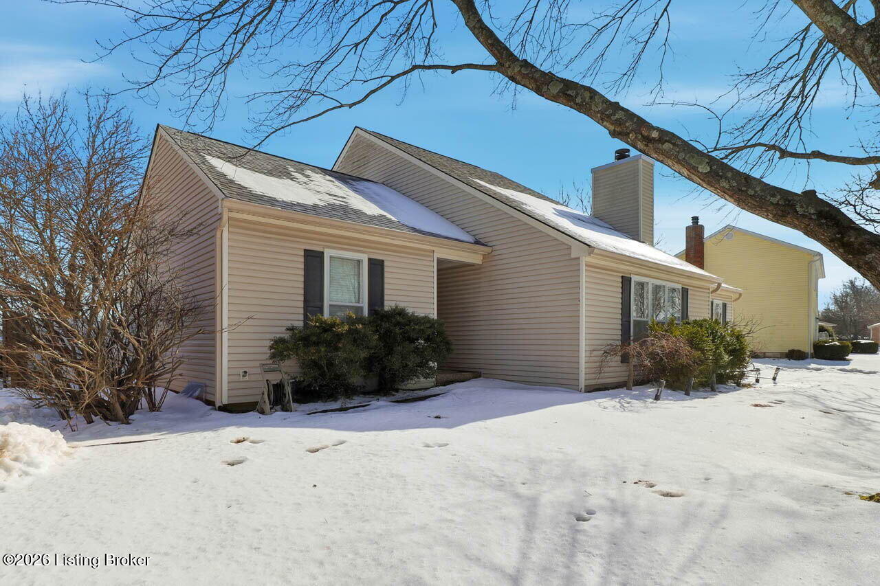 2607 Wareham Road Louisville, KY 40242 - Photo 4 of 67 2607 Wareham Rd - 4