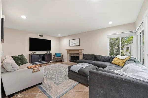 $1,250,000 | 1513 Glenn Circle, Placentia, CA 92870
