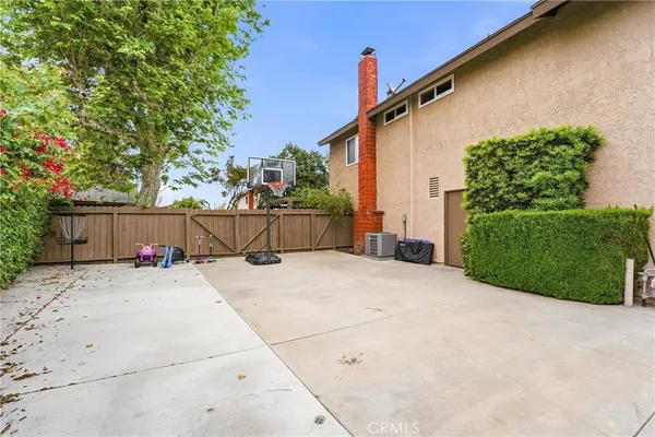 $1,250,000 | 1513 Glenn Circle, Placentia, CA 92870