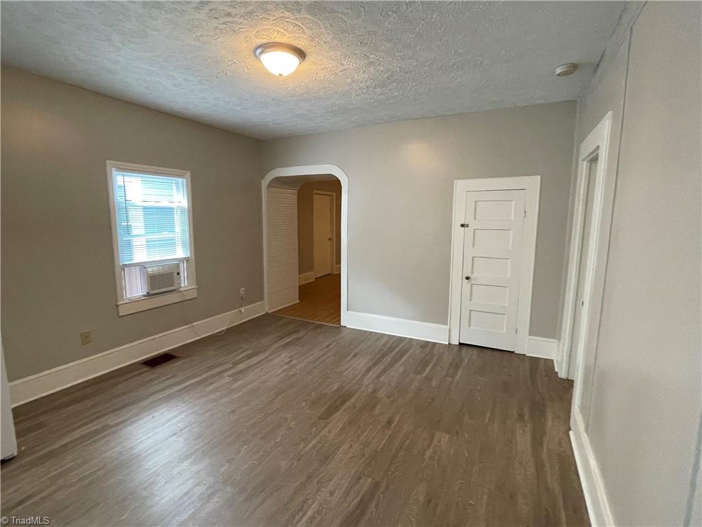 524 Morgan Road Eden, NC 27288 - Photo 5 of 8 Gallery Image 5