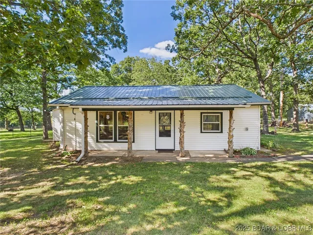 $415,000 | 15887 County Road 18, Quincy, MO 65735