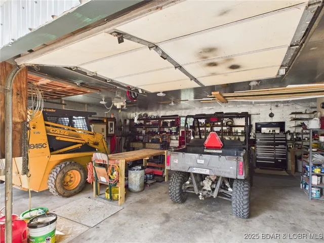 $415,000 | 15887 County Road 18, Quincy, MO 65735