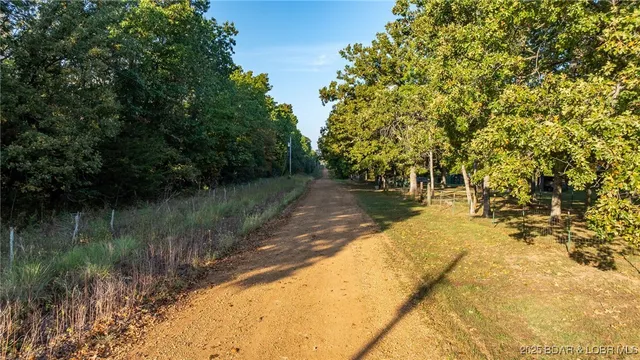 $415,000 | 15887 County Road 18, Quincy, MO 65735