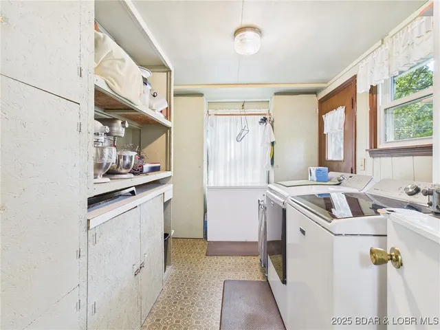 $415,000 | 15887 County Road 18, Quincy, MO 65735