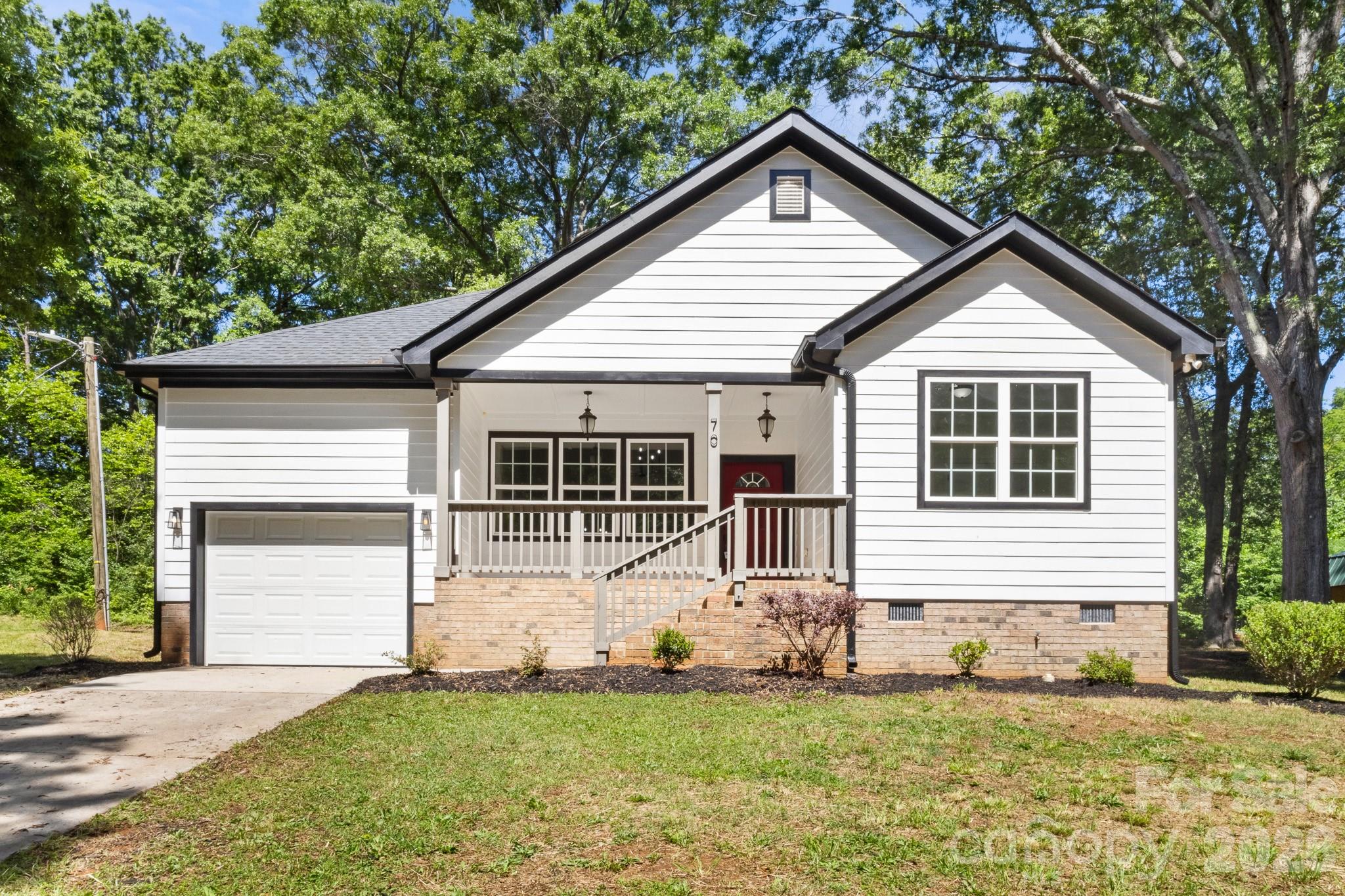 70 McCorkle Street York, SC 29745 - Photo 1 of 38