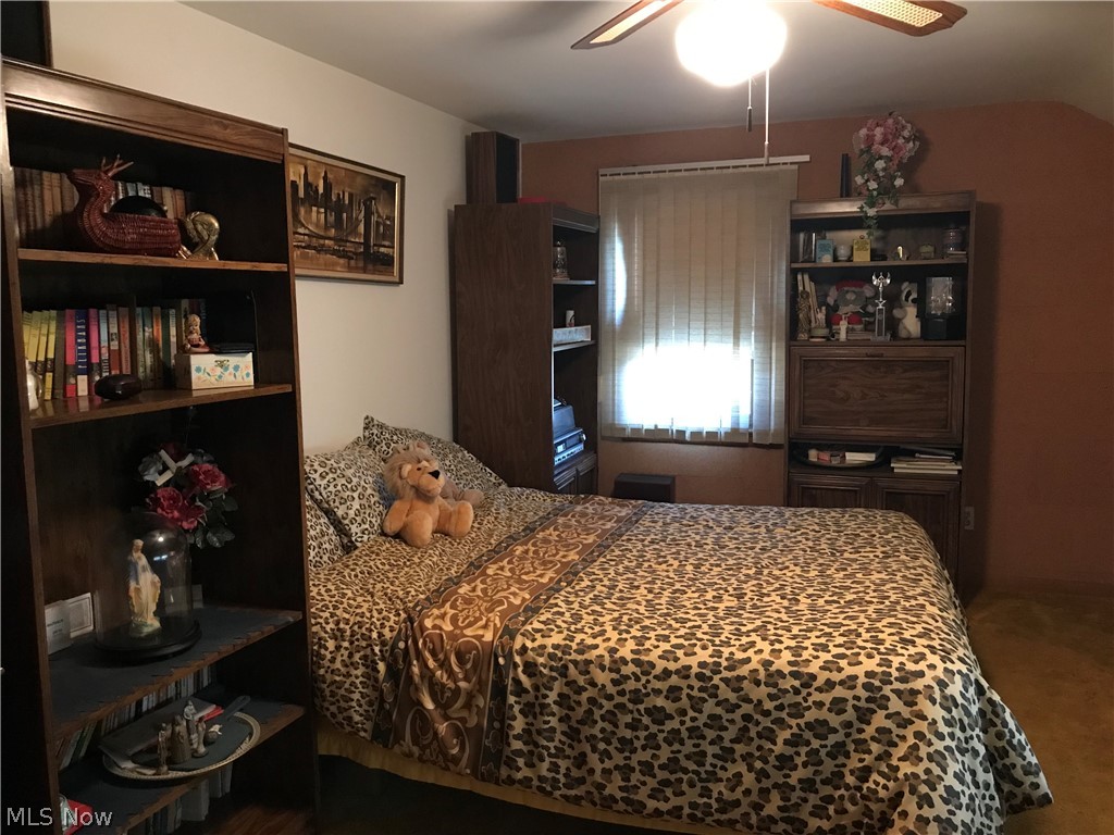 1167 Brainard Road Lyndhurst, OH 44124 - Photo 25 of 27 Large Second Bedroom
