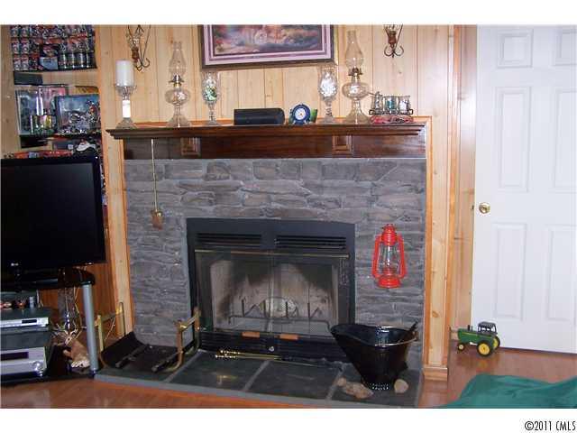 6585 Beam Lumber Road Vale, NC 28168 - Photo 5 of 16