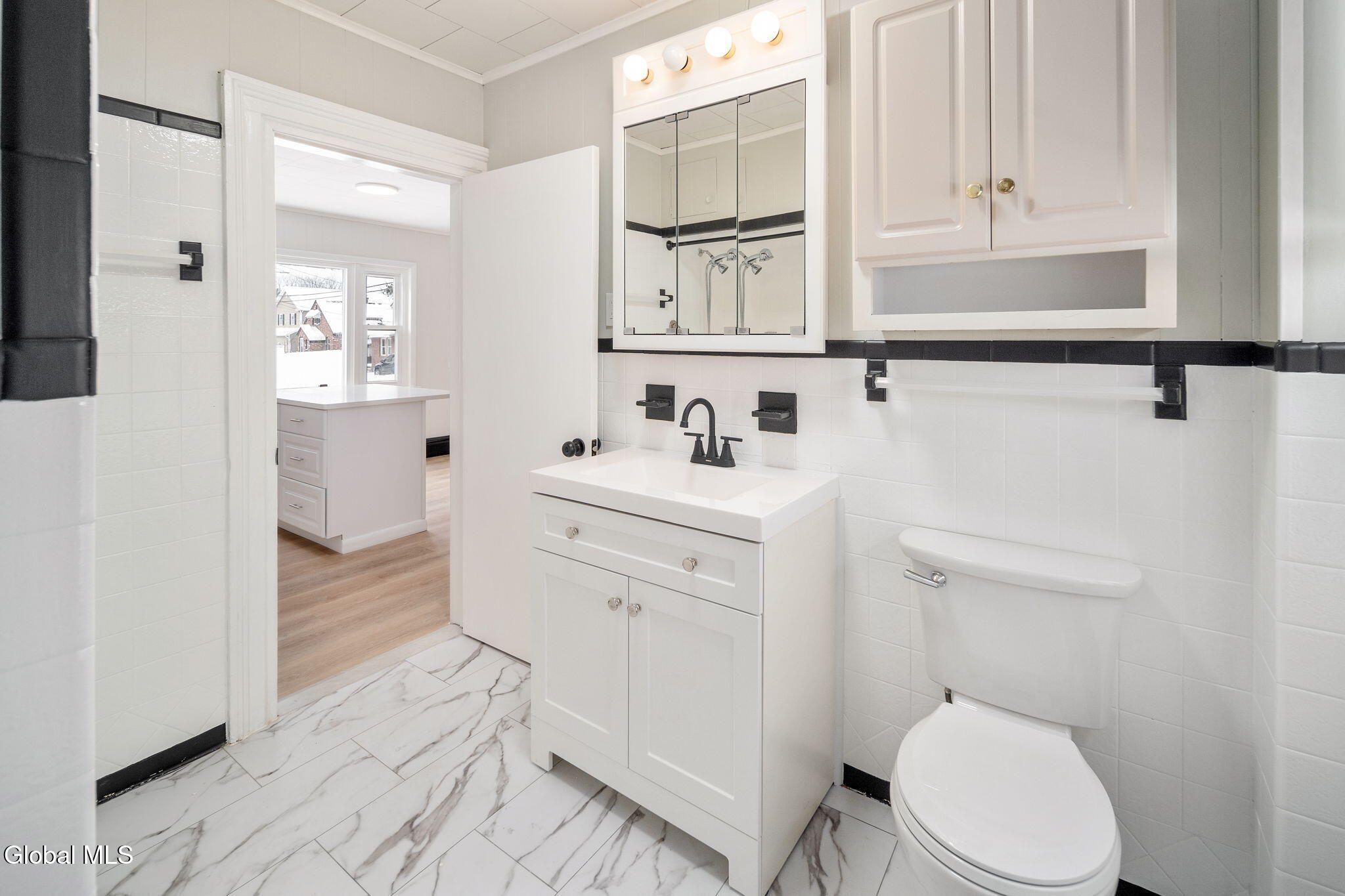 10 Ferrara Avenue Colonie, NY 12304 - Photo 15 of 44 17-10FerraraAve_17