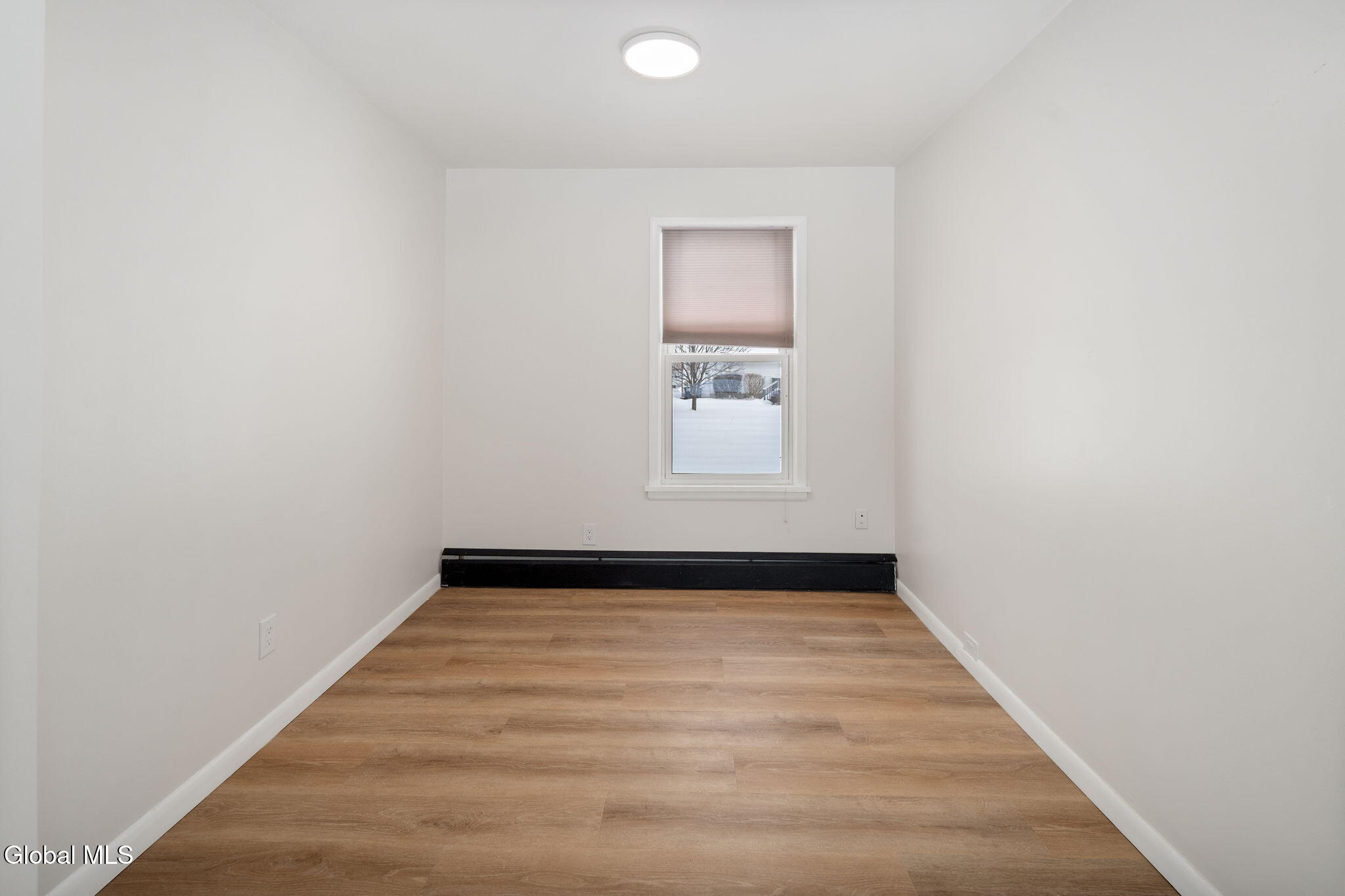 10 Ferrara Avenue Colonie, NY 12304 - Photo 21 of 44 15-10FerraraAve_15