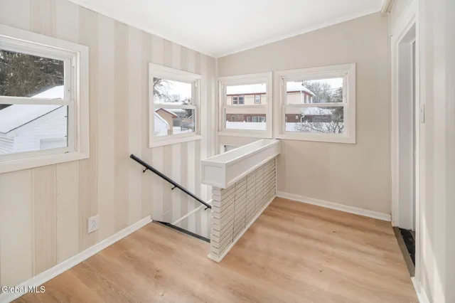 $339,999 | 10 Ferrara Avenue, Colonie, NY 12304