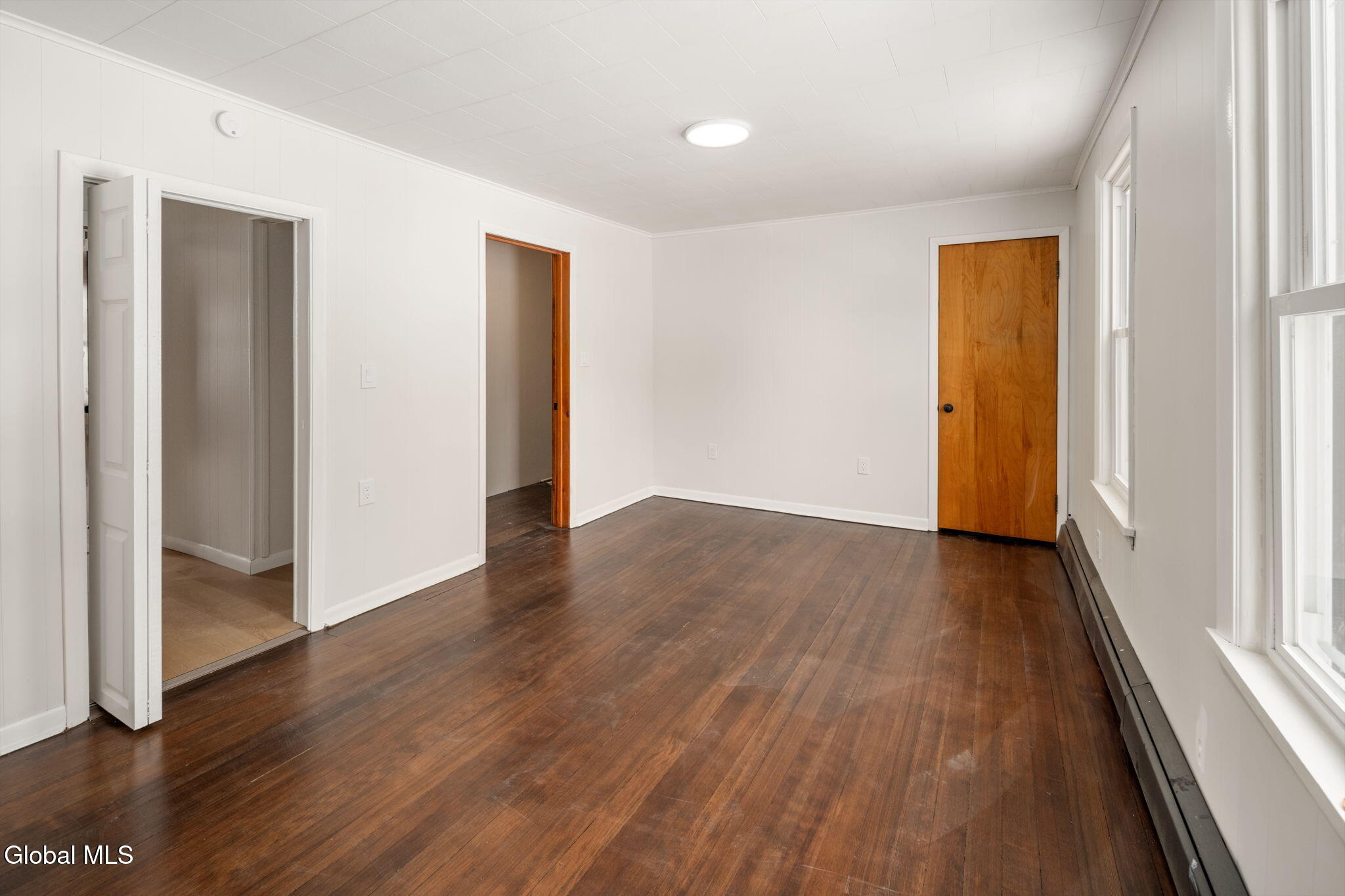 10 Ferrara Avenue Colonie, NY 12304 - Photo 25 of 44 22-10FerraraAve_22