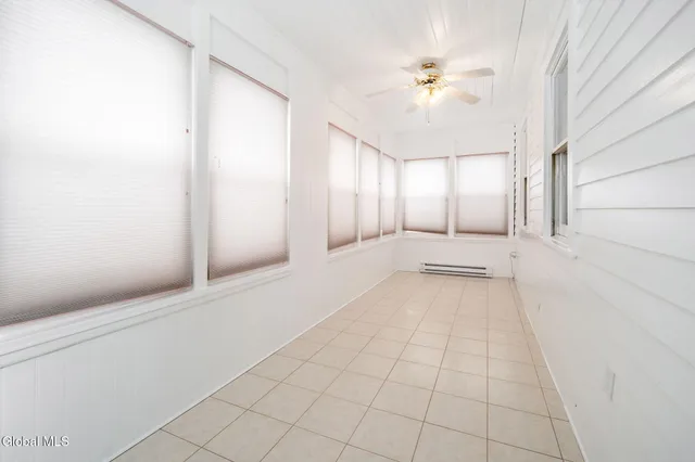 $339,999 | 10 Ferrara Avenue, Colonie, NY 12304