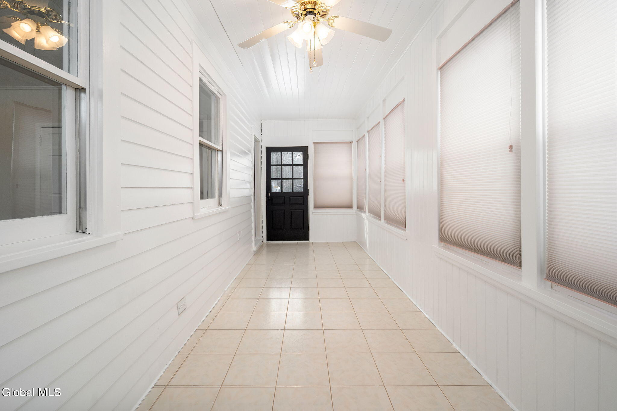 10 Ferrara Avenue Colonie, NY 12304 - Photo 33 of 44 6-10FerraraAve_06