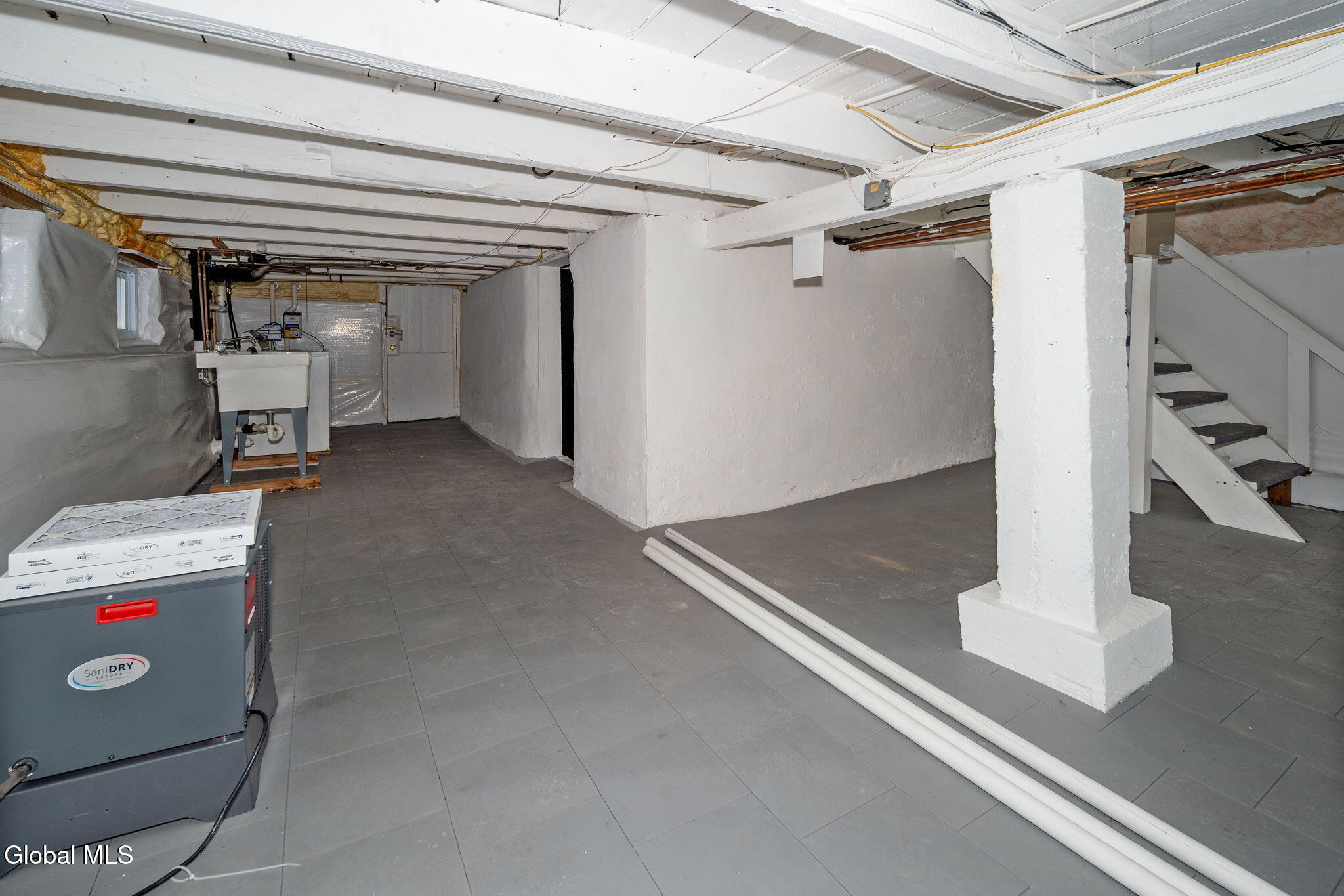 10 Ferrara Avenue Colonie, NY 12304 - Photo 36 of 44 31-10FerraraAve_31