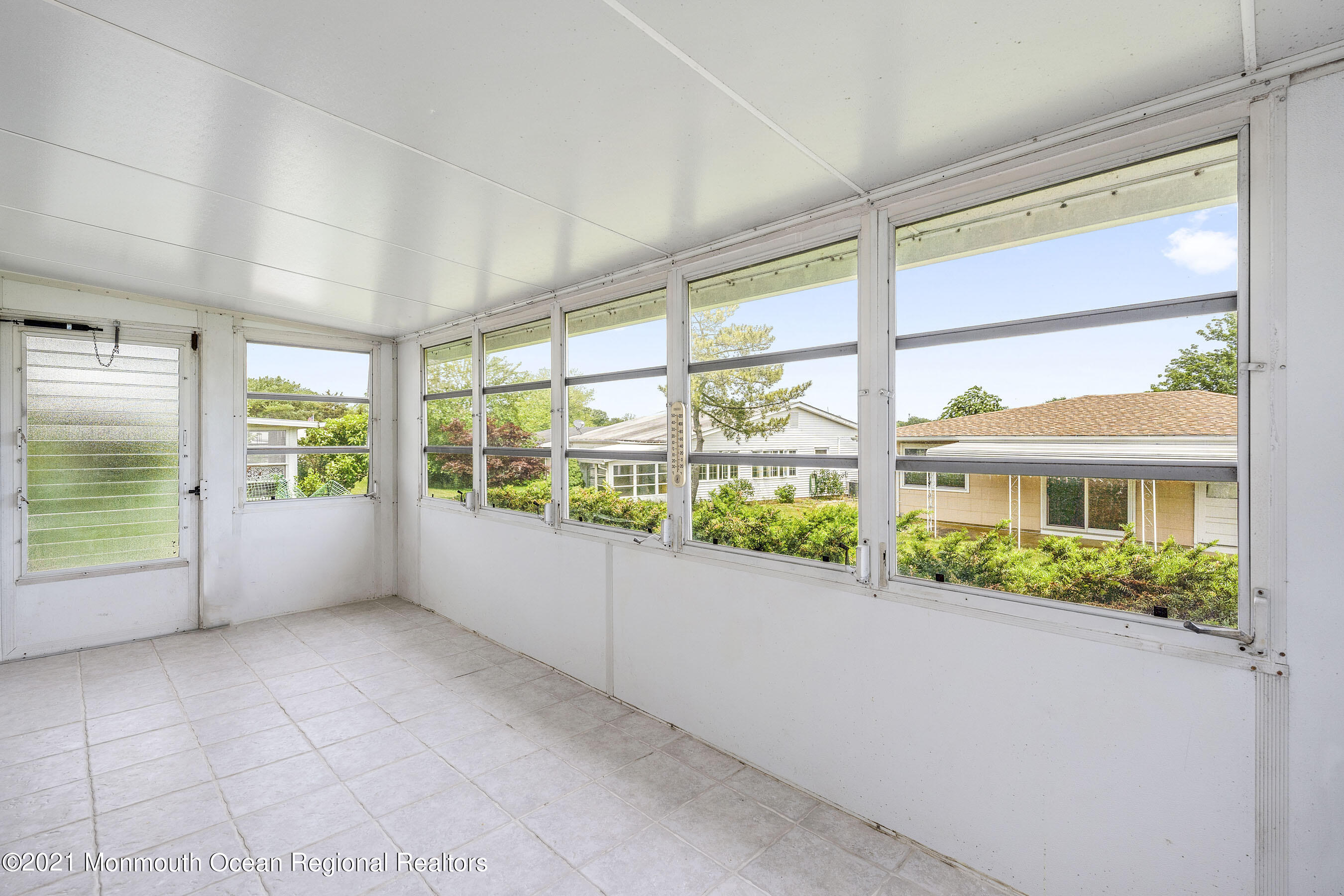 33 Watkins Road Brick, NJ 08724 - Photo 25 of 30 Sunroom1c