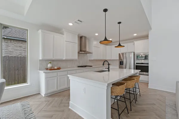 $565,000 | 914 Sendero Trail, Conroe, TX 77304