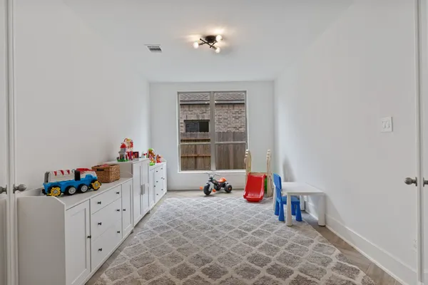 $565,000 | 914 Sendero Trail, Conroe, TX 77304