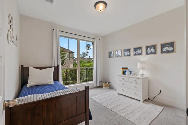 $569,900 | 914 Sendero Trail, Conroe, TX 77304