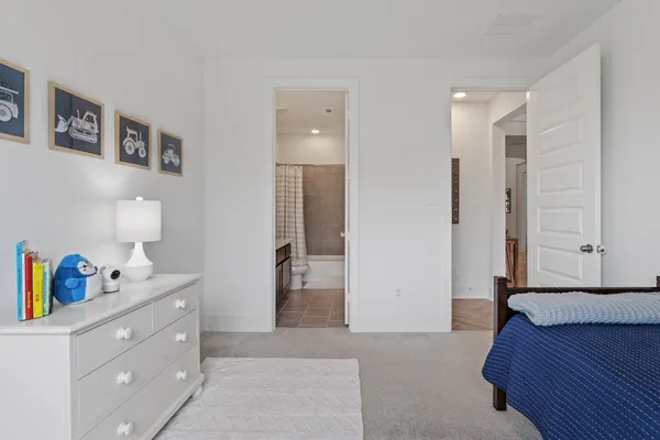 $565,000 | 914 Sendero Trail, Conroe, TX 77304