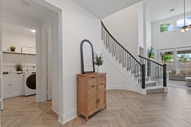 $569,900 | 914 Sendero Trail, Conroe, TX 77304