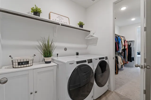 $569,900 | 914 Sendero Trail, Conroe, TX 77304