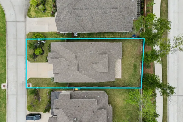 $565,000 | 914 Sendero Trail, Conroe, TX 77304