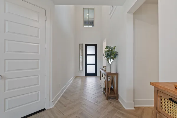 $565,000 | 914 Sendero Trail, Conroe, TX 77304