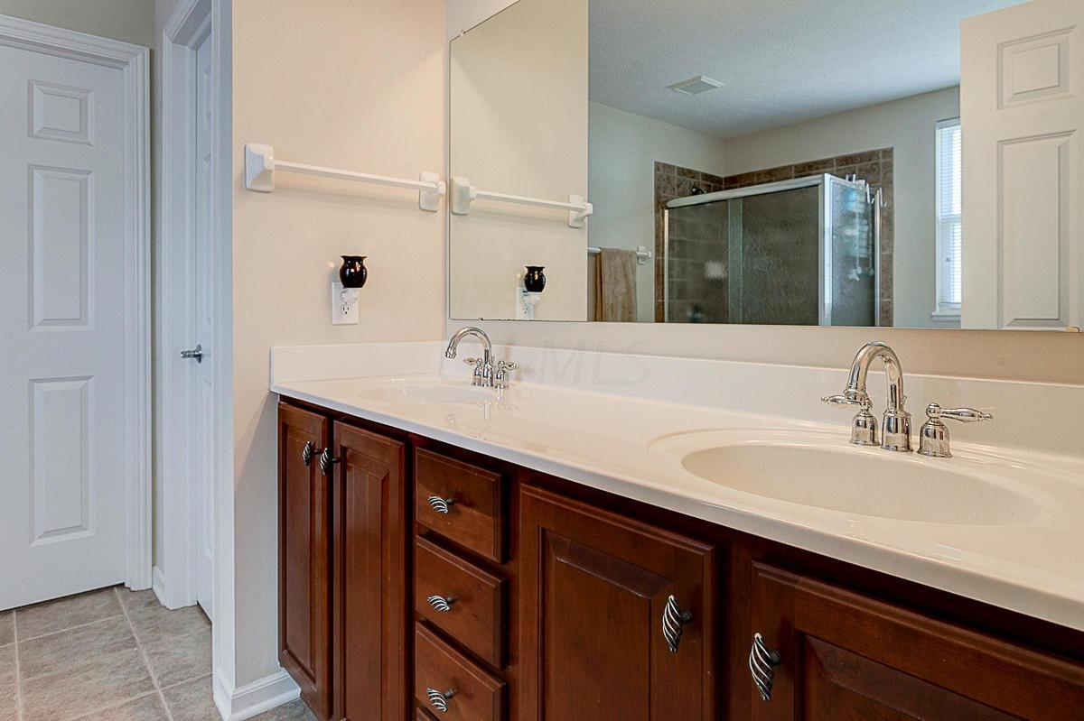 246 Smokewood Road Powell, OH 43065 - Photo 17 of 25 Gallery Image 17